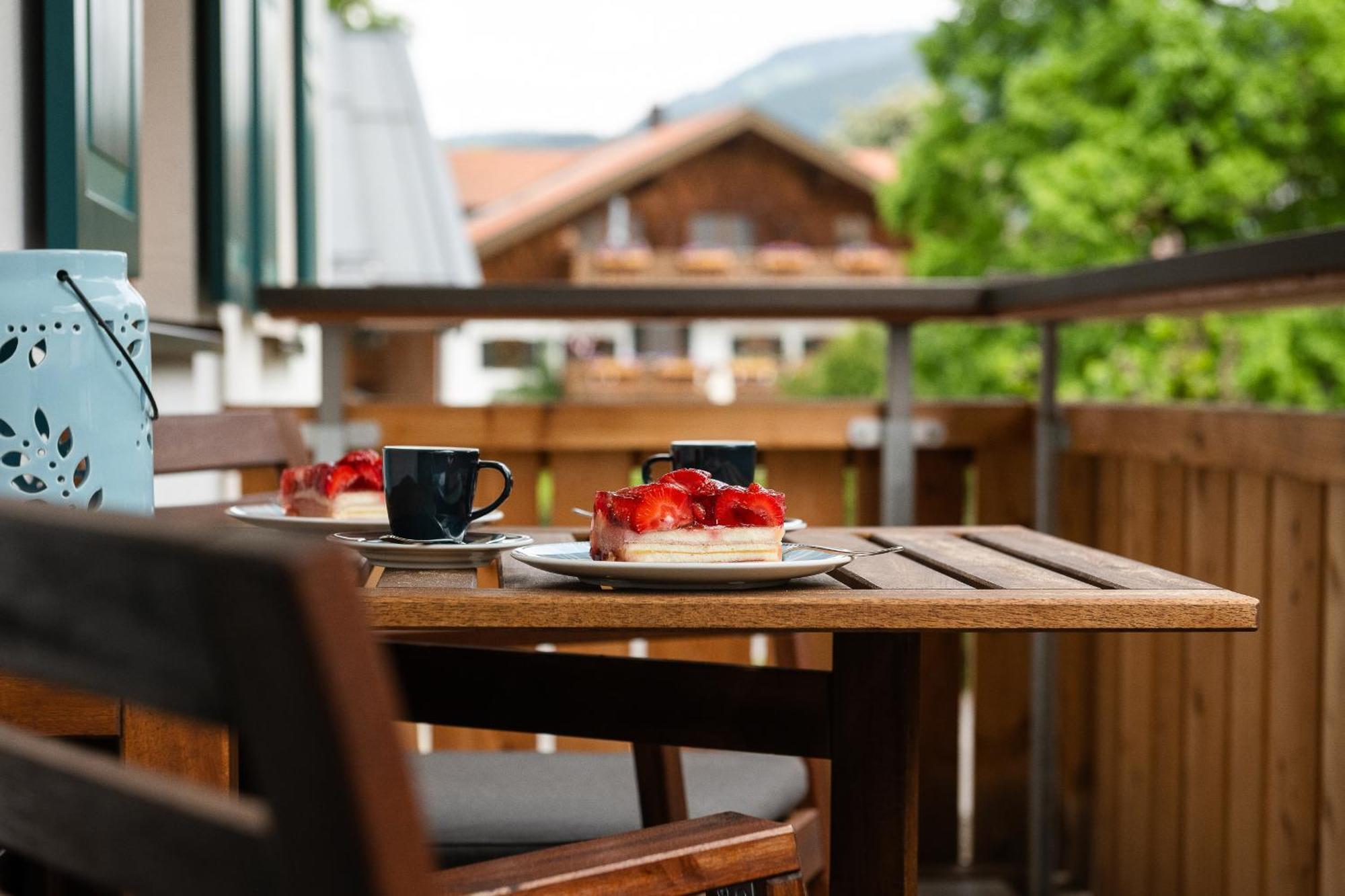 Ferienwohnungen Zober Am Muehlbach Oberammergau Eksteriør bilde
